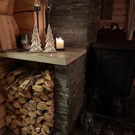 Dom wakacyjny Timber *
